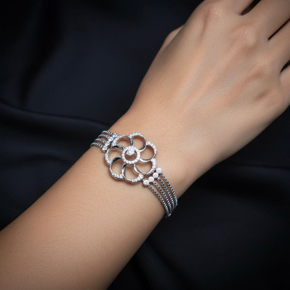 Rosette Bloom Silver Bracelet