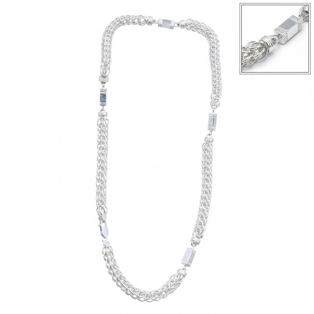 Barrel Accent Woven Silver Chain