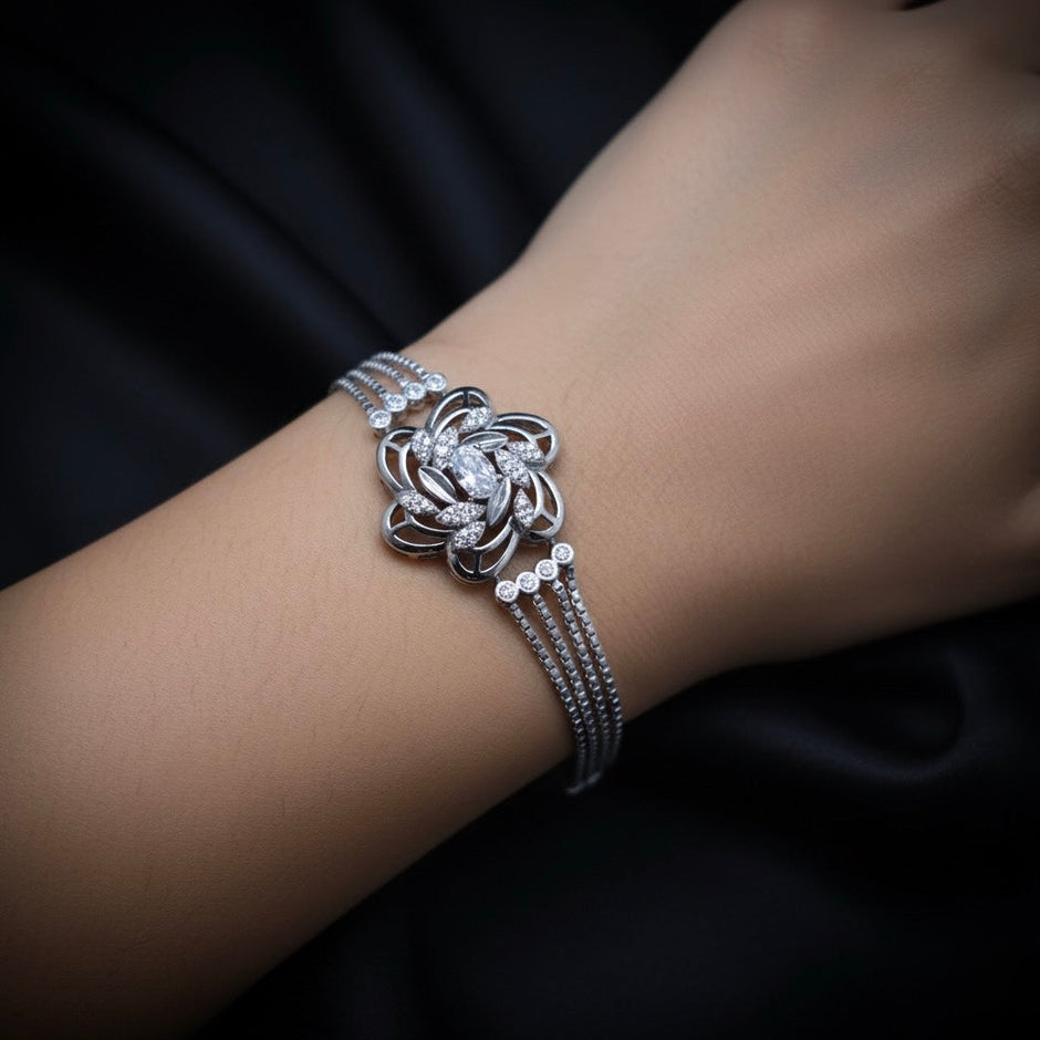 Petal Knot Silver Bracelet