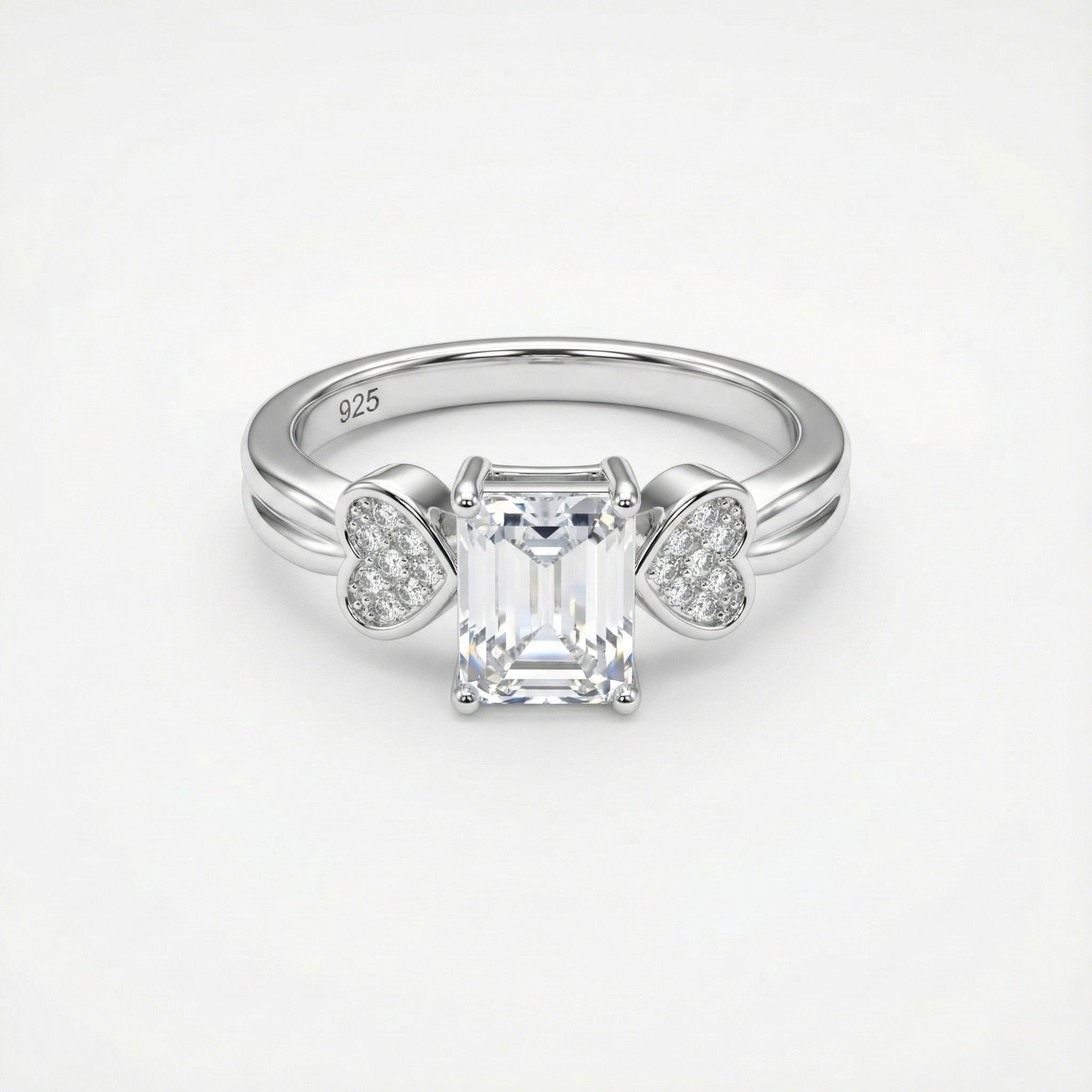Heart Side Emerald Ring