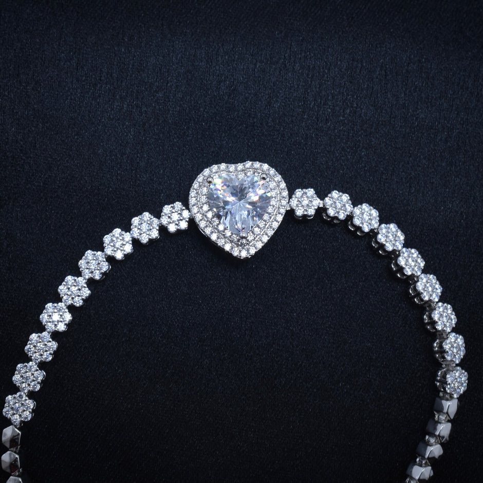 Sparkling Heart-Cut Sterling Silver Tennis Bracelet