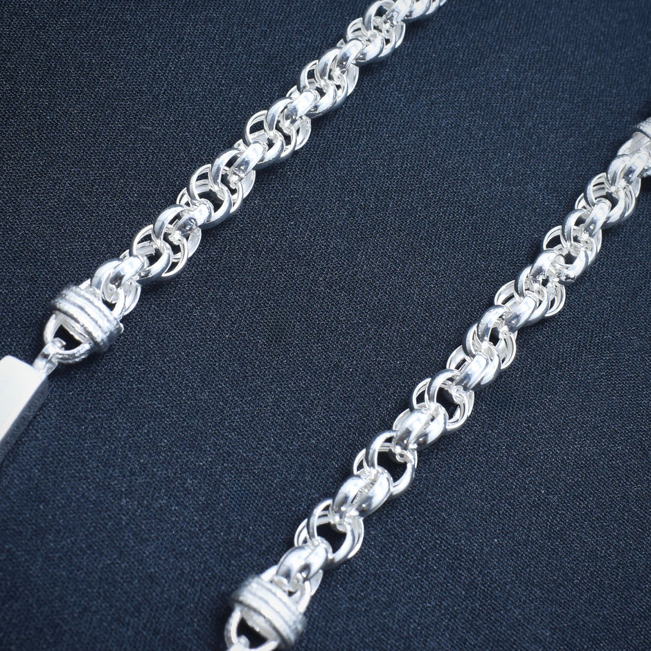 Aesthetic Barrel Silver Chain