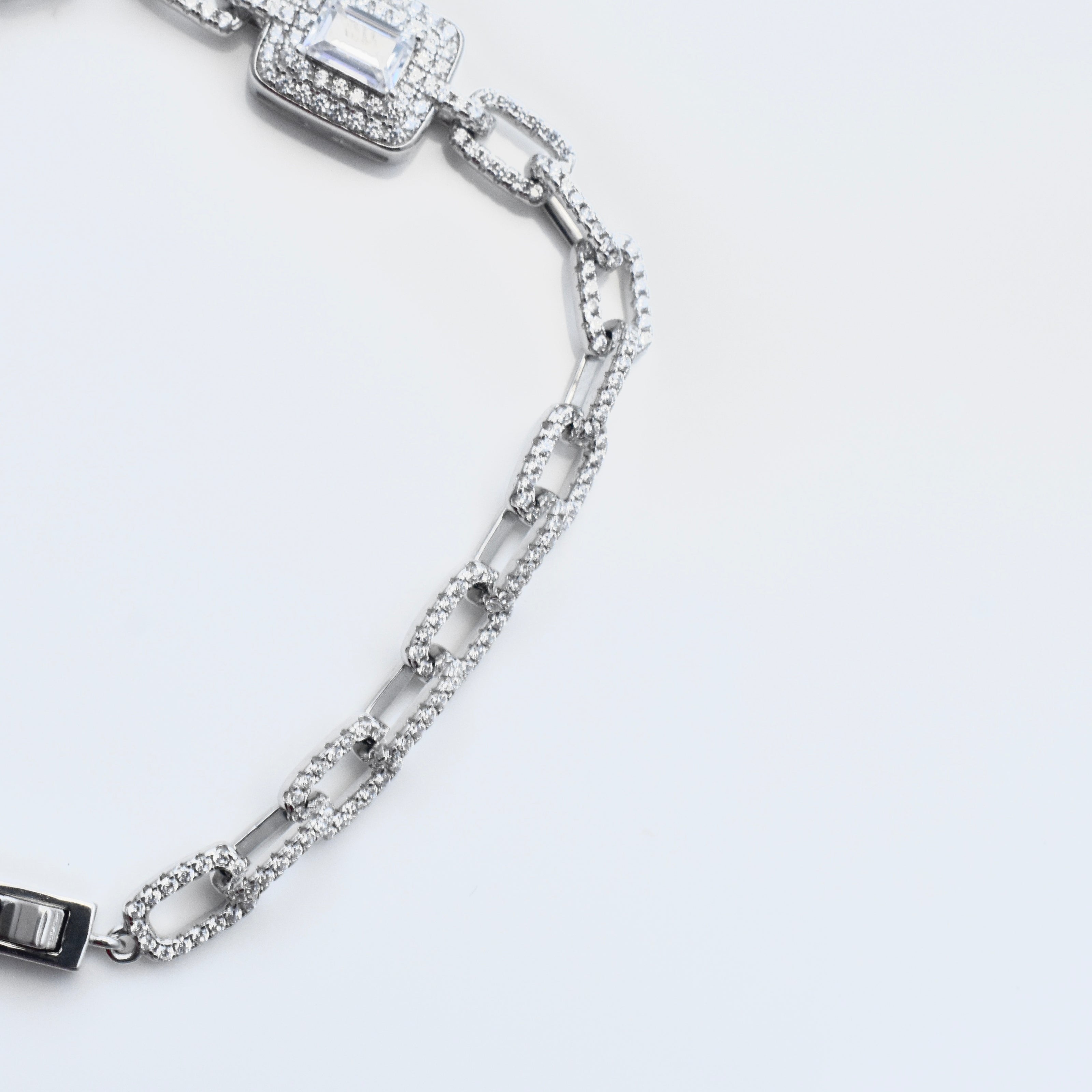 Radiant Link Halo 925 Silver Bracelet