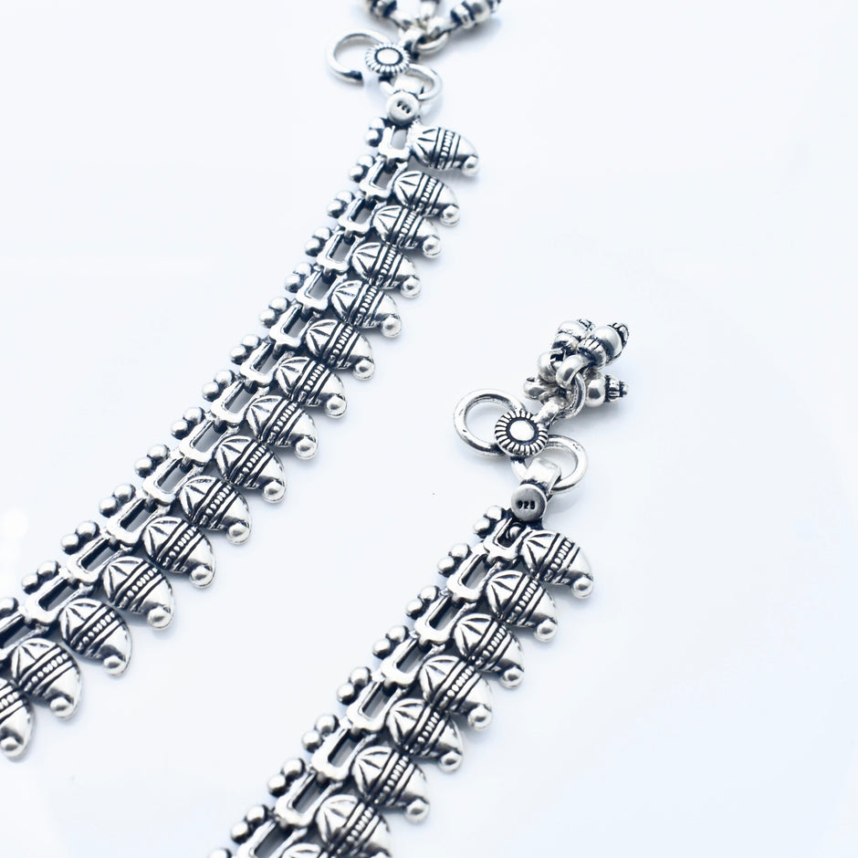 Leaf Edge Antique Silver Anklet