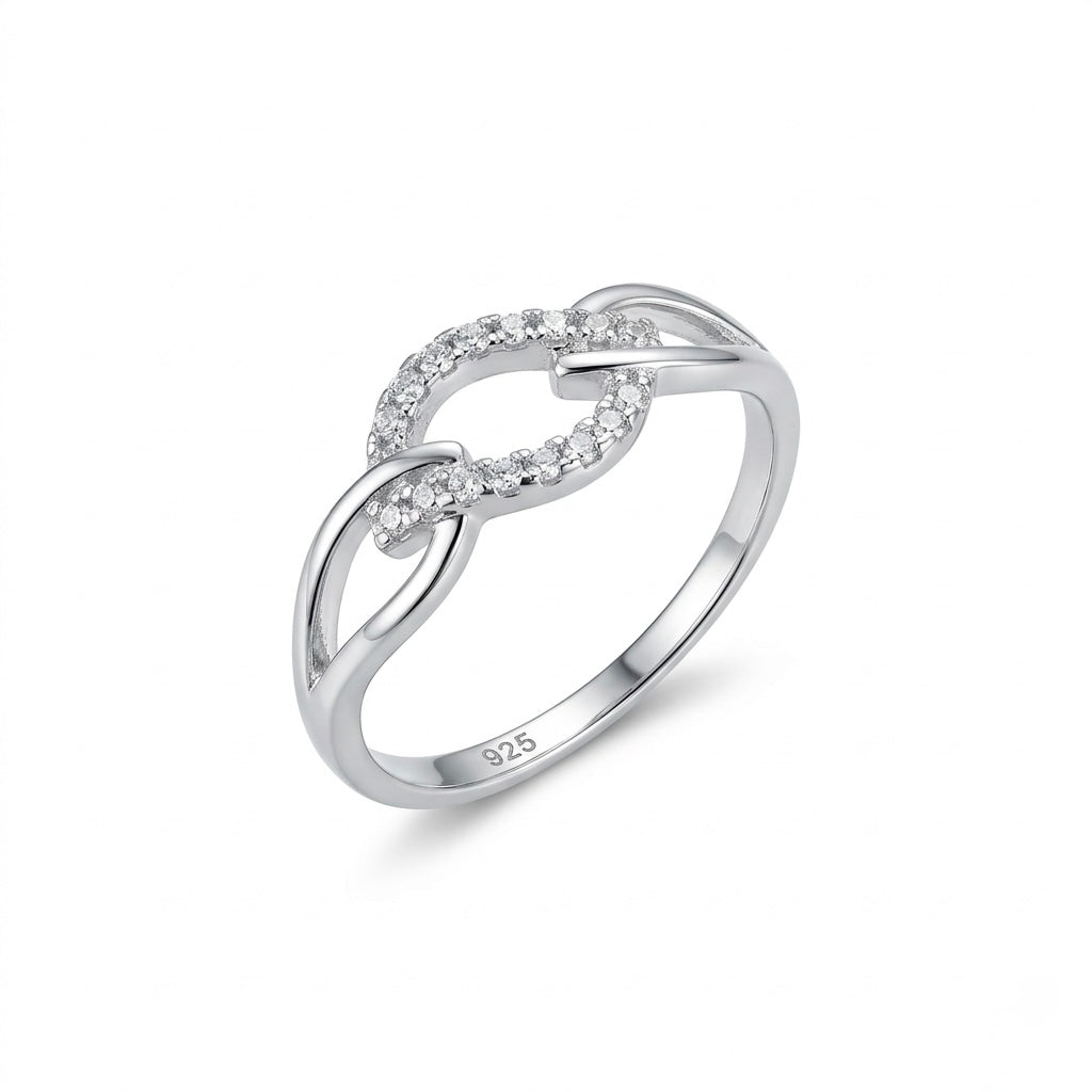 Interlocking Oval Pavé Ring