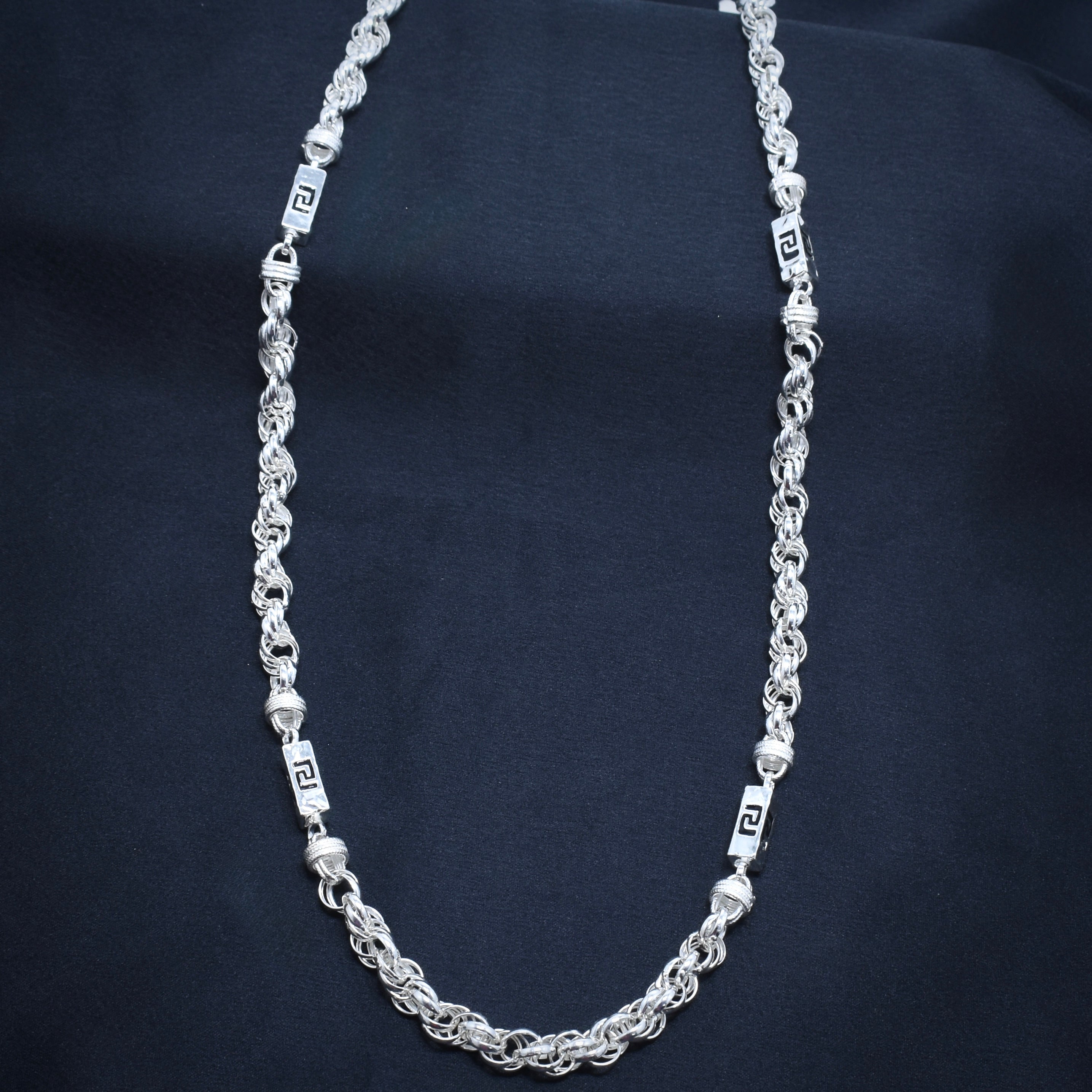 Barrel Silver Chain