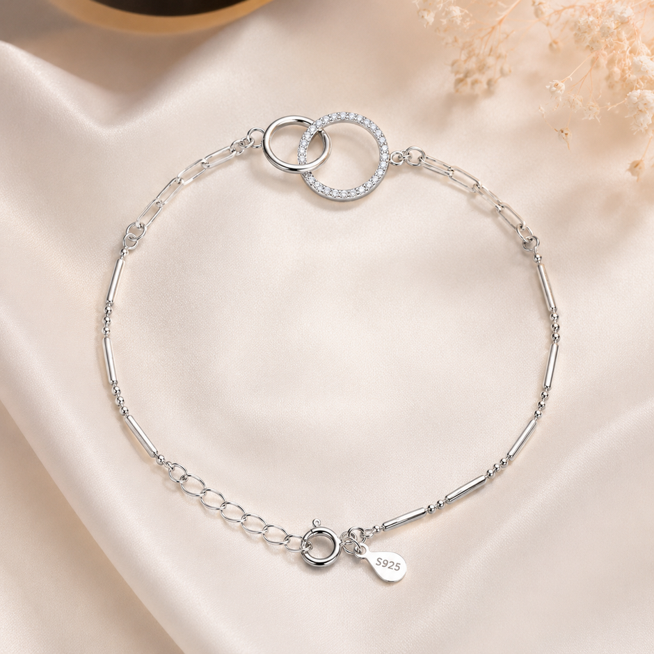 Interlinked Pave Circle Bracelet