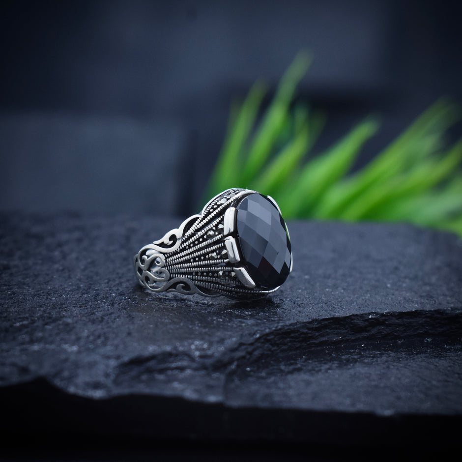 Antique Silver Faceted Black Stone Ring