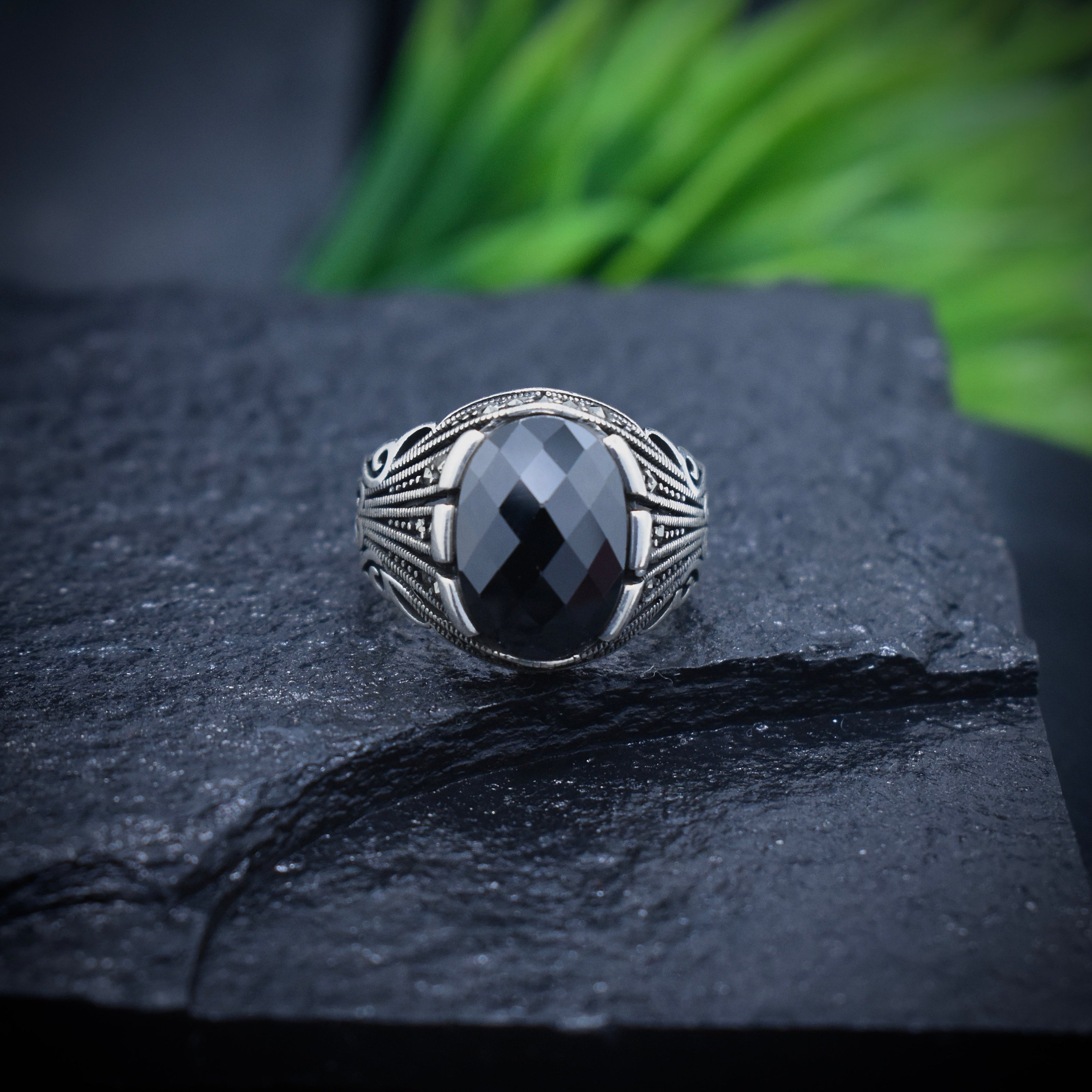 Antique Silver Faceted Black Stone Ring