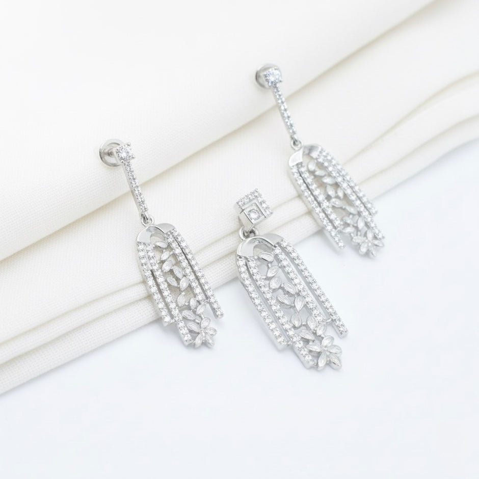 Floral Tassel Pendant Set with Chain and Earrings
