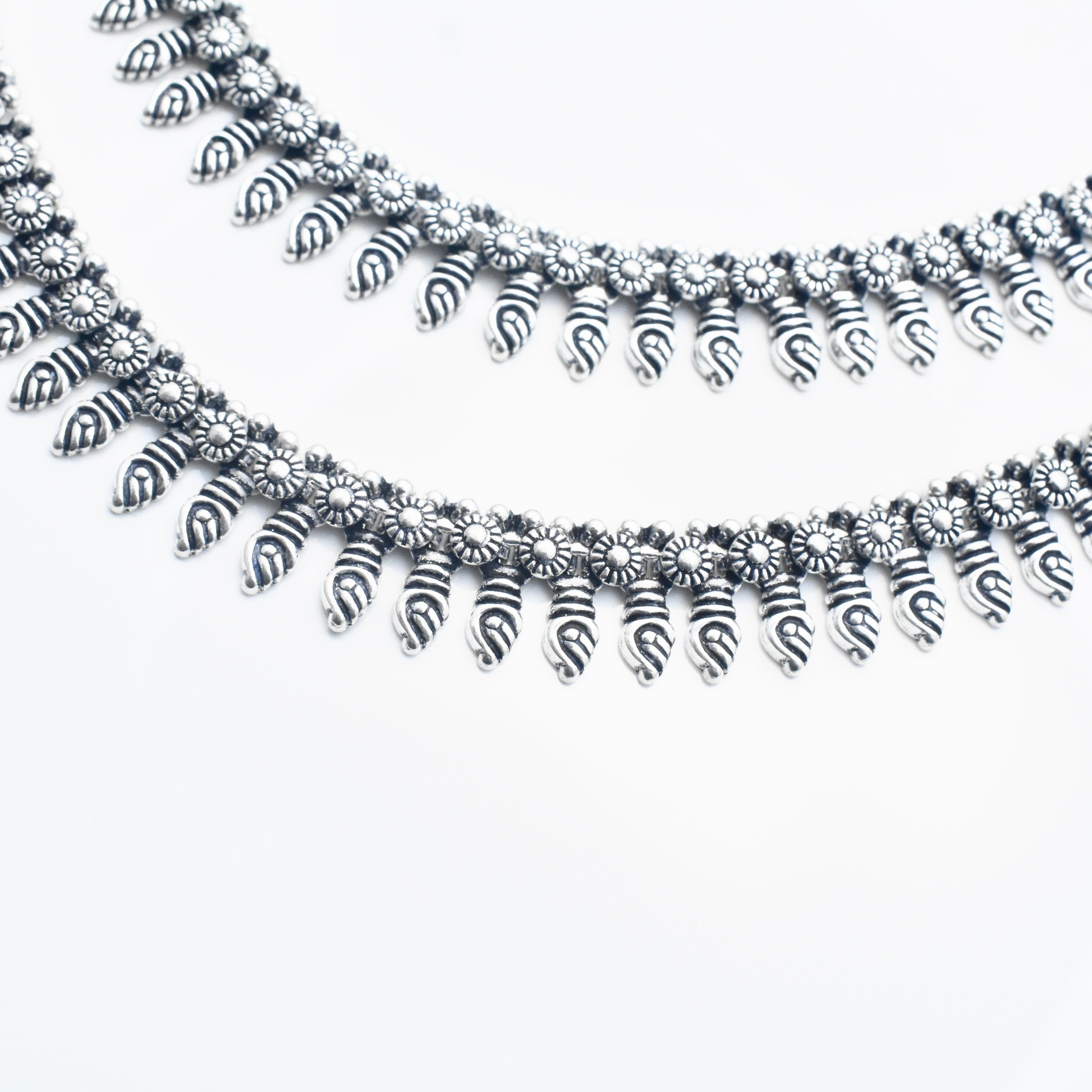 Fan Floral Pattern Antique Silver Anklet