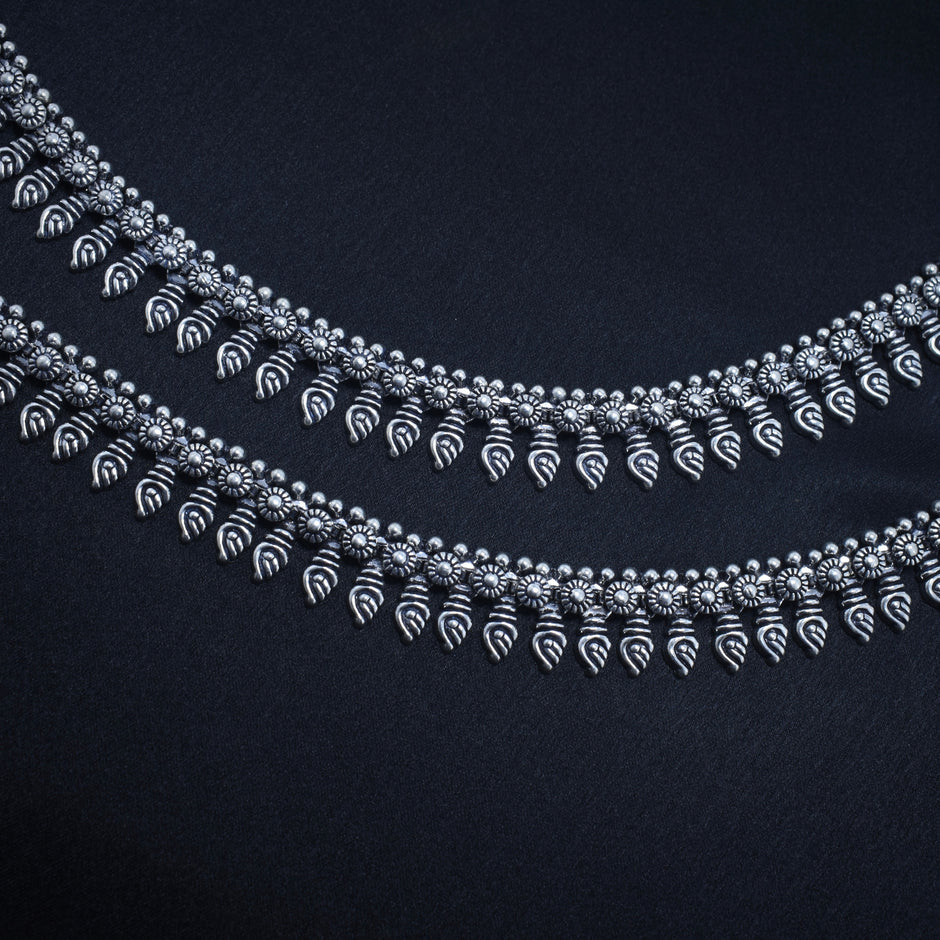 Fan Floral Pattern Antique Silver Anklet