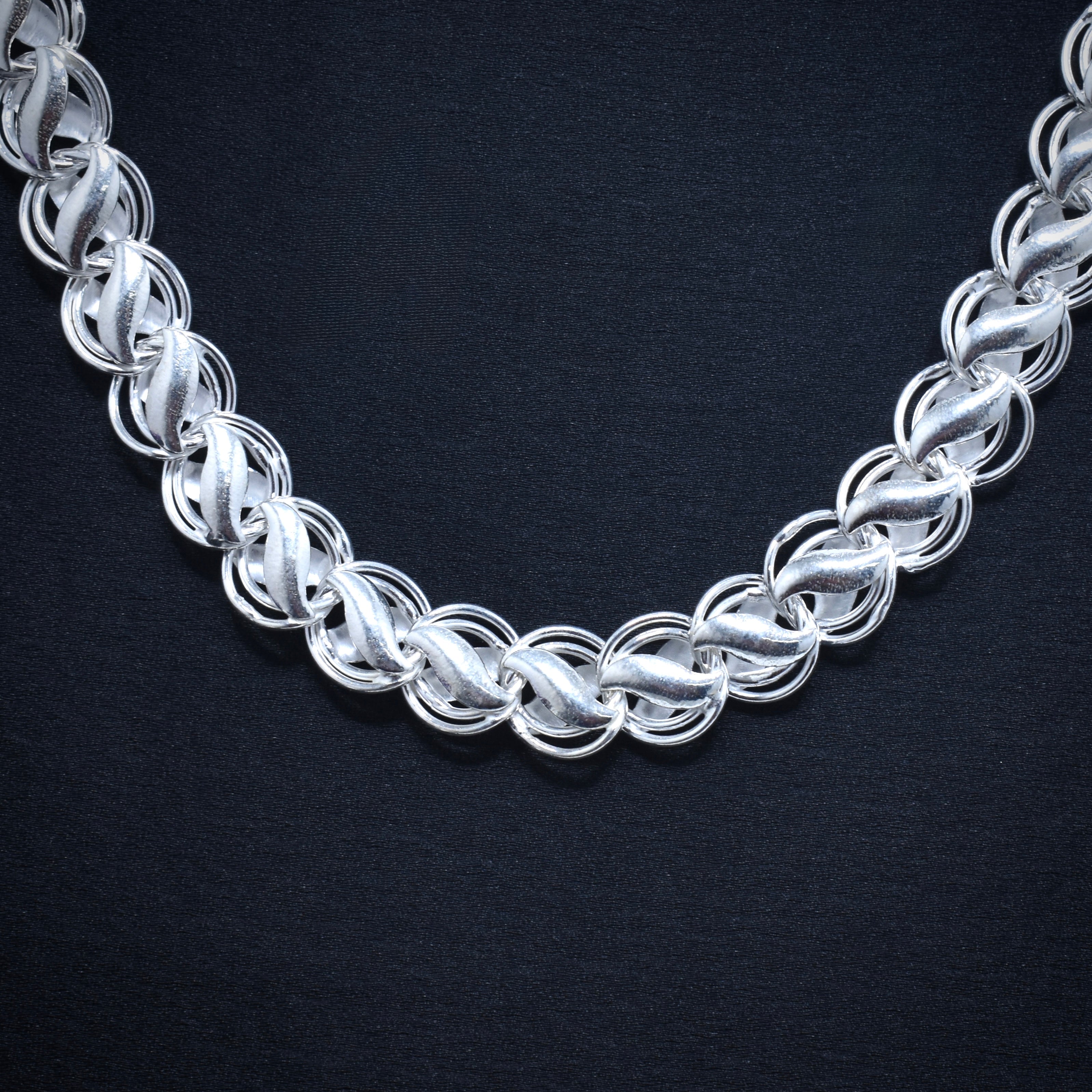 Solid Lotus Silver Chain