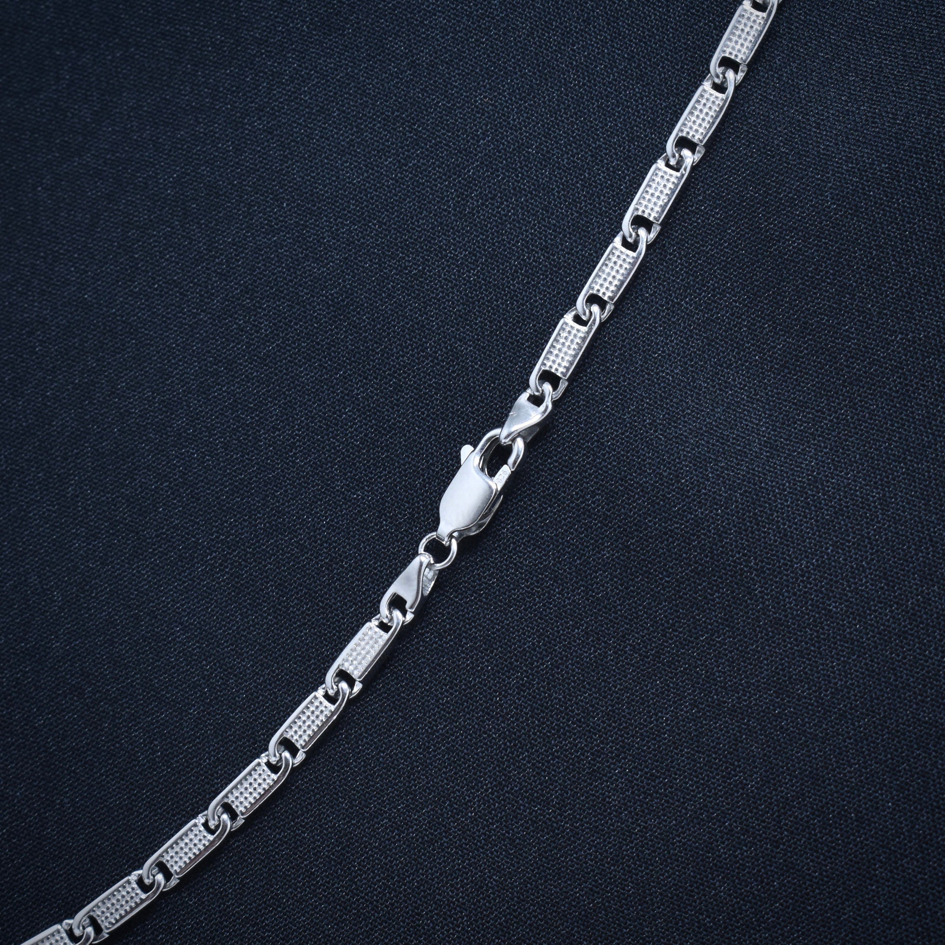 Geometric Link Modern Silver Chain