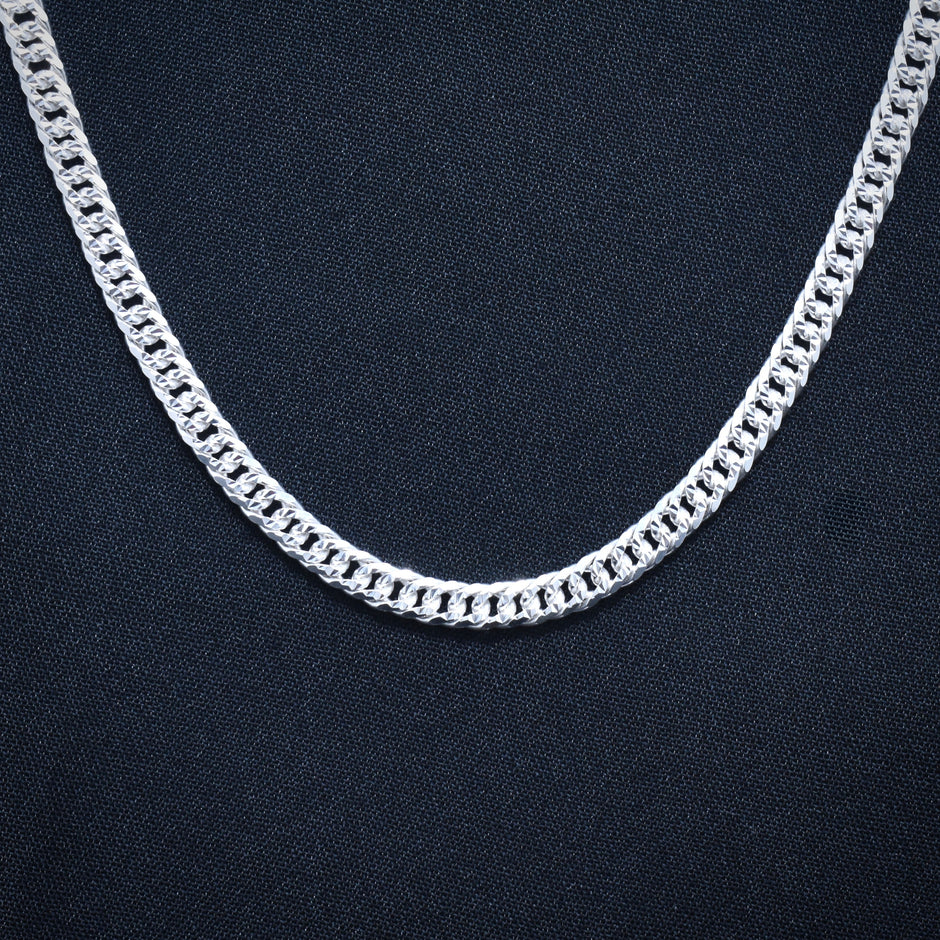 Everyday Minimal Silver Chain