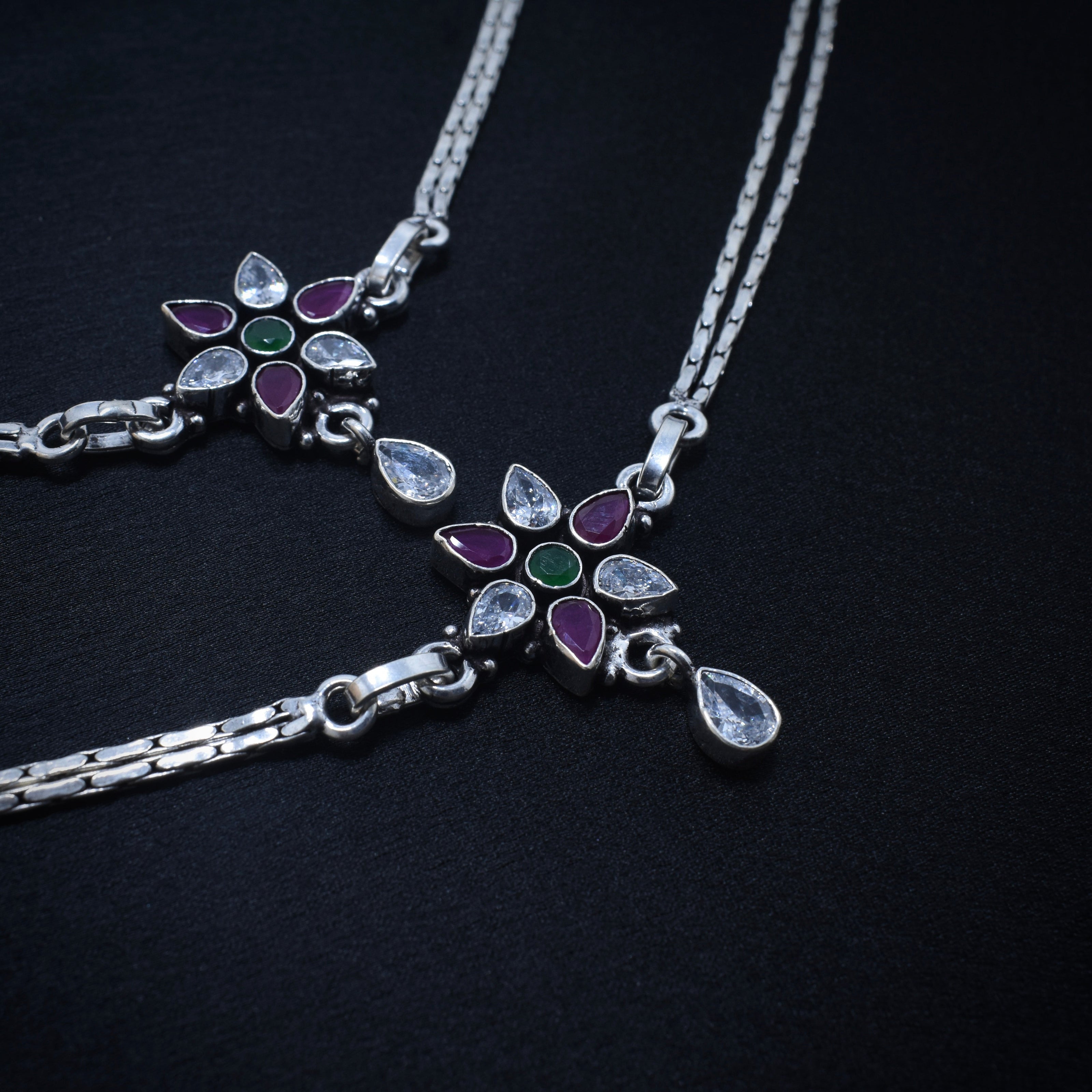 Floral Link Antique Silver Anklet