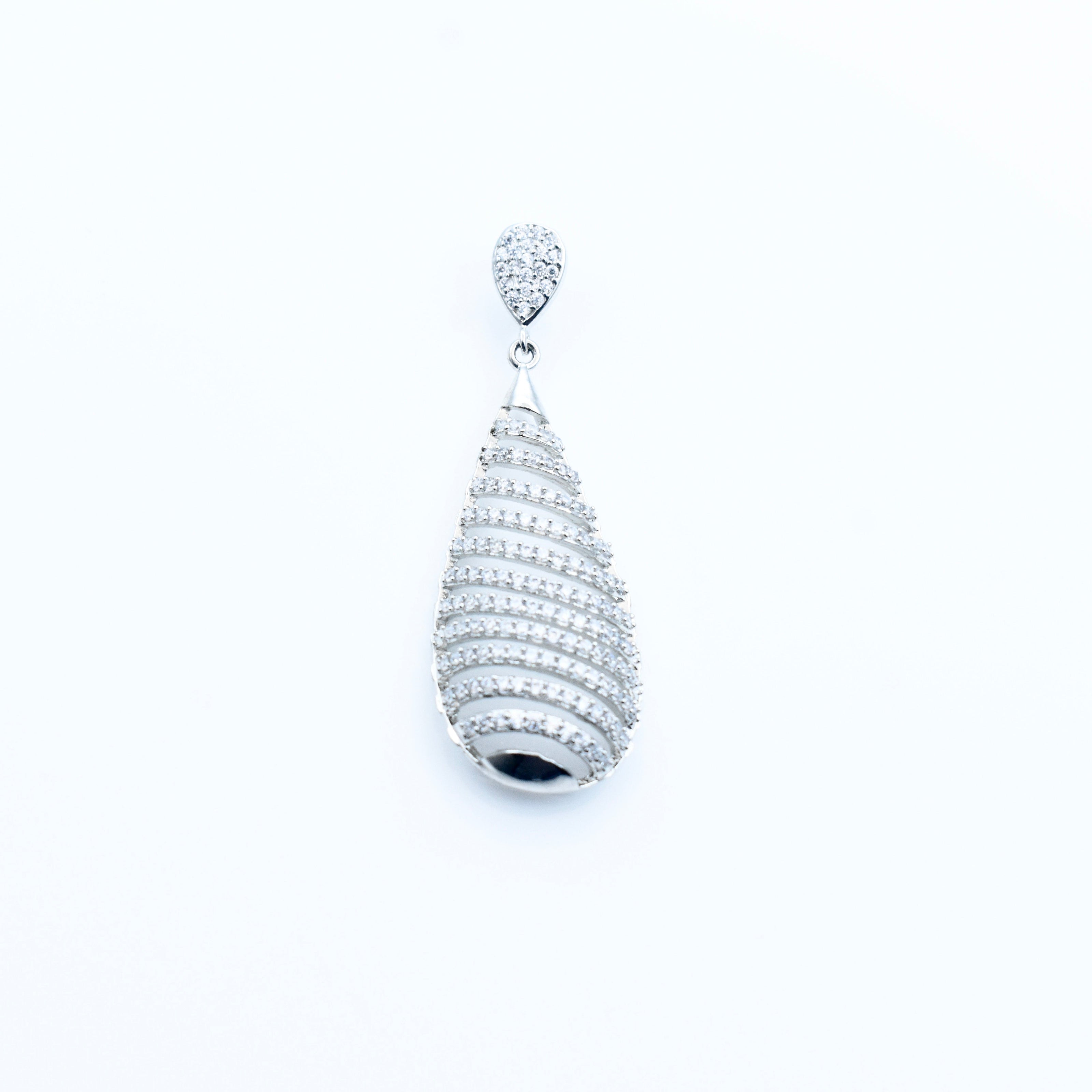 Lined Oval Silver Pendant Set