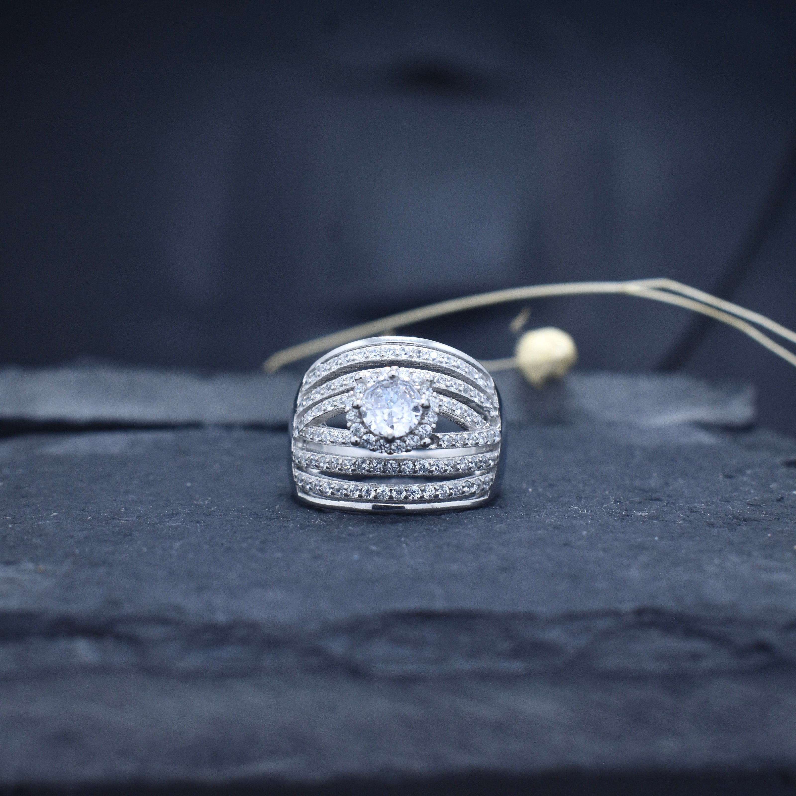 Silver Swirl Shine Ring