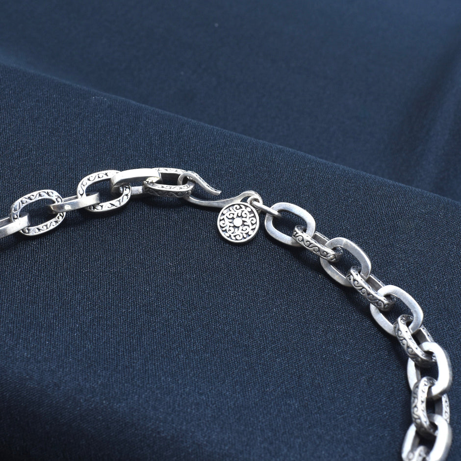 Bold Engraved Link Silver Chain