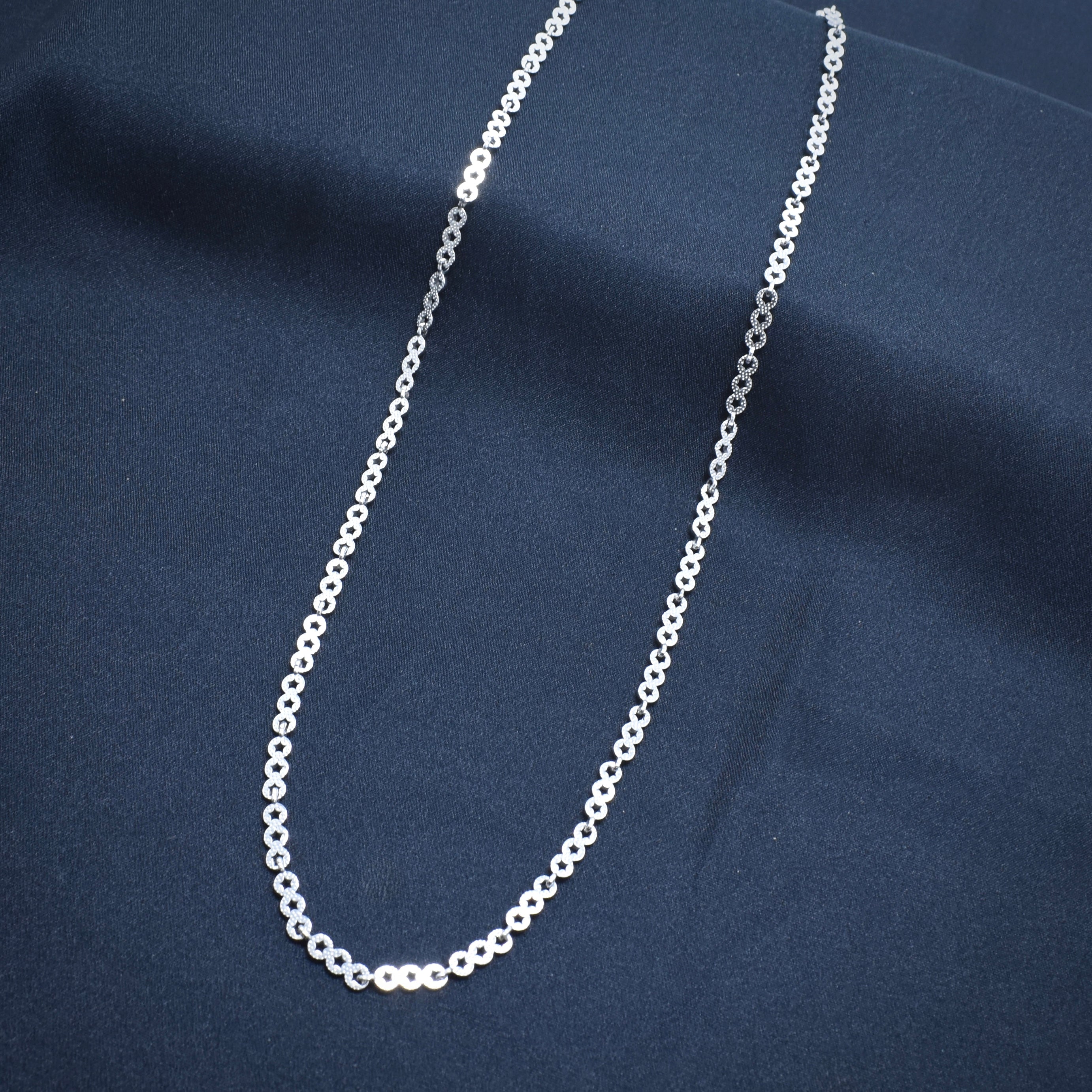 Sparkle Dot Round Silver Chain