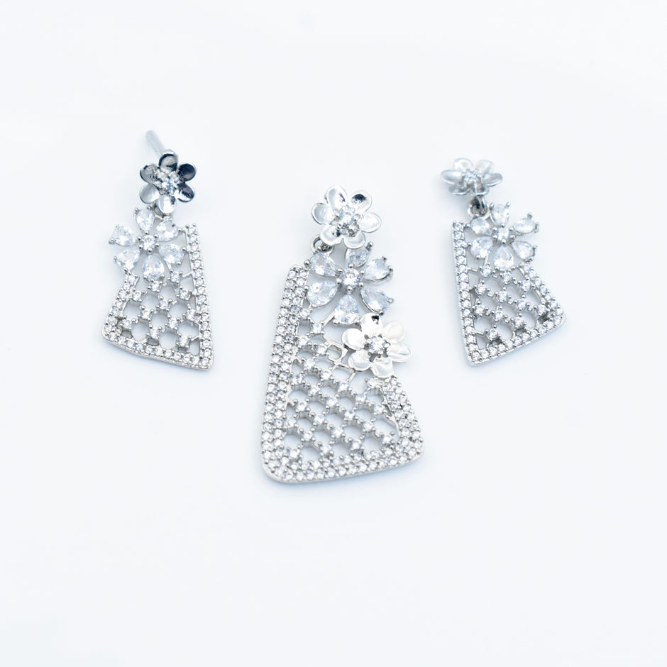 Honeycomb Bow Silver Pendant Set