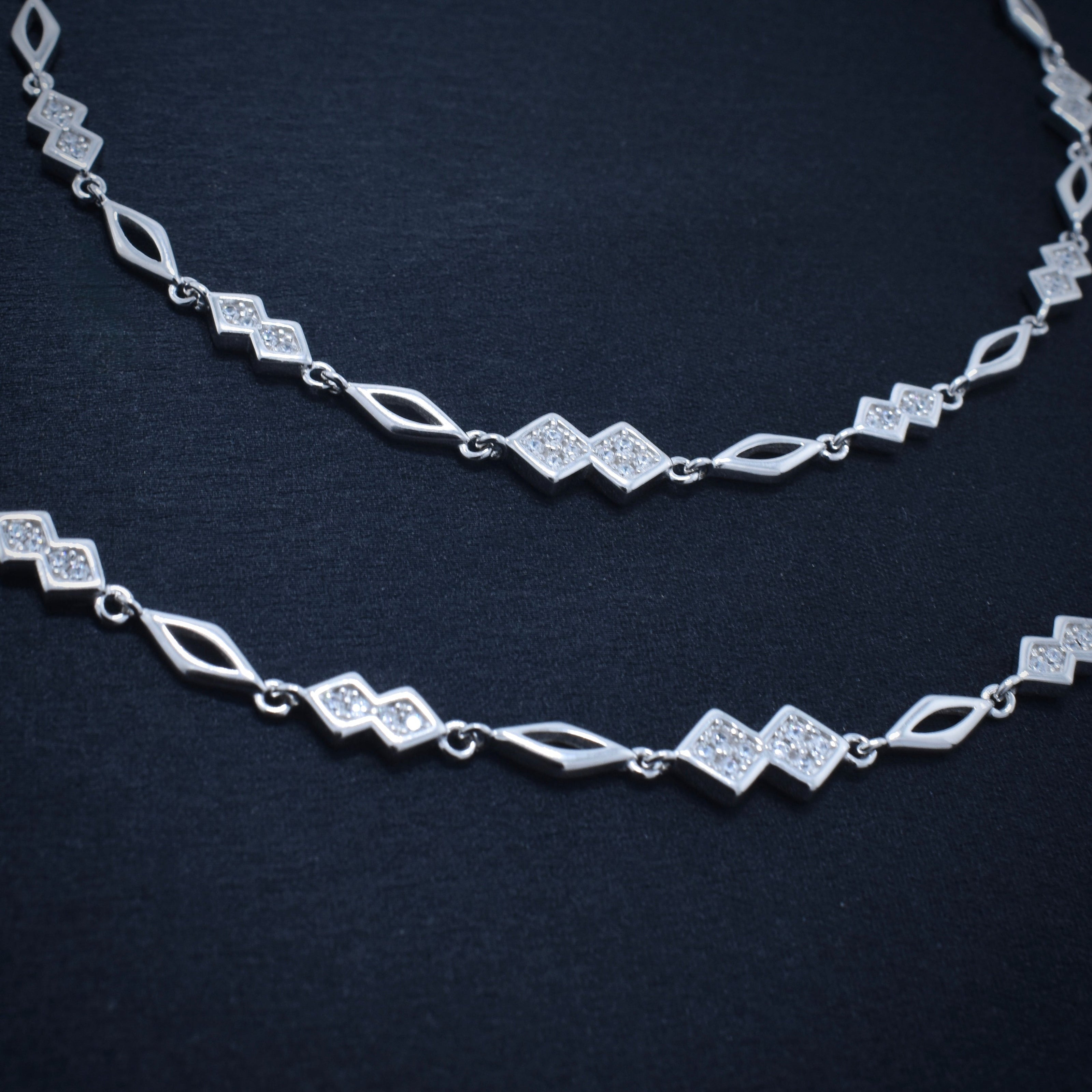 Criss-Cross Diamond Silver Anklet