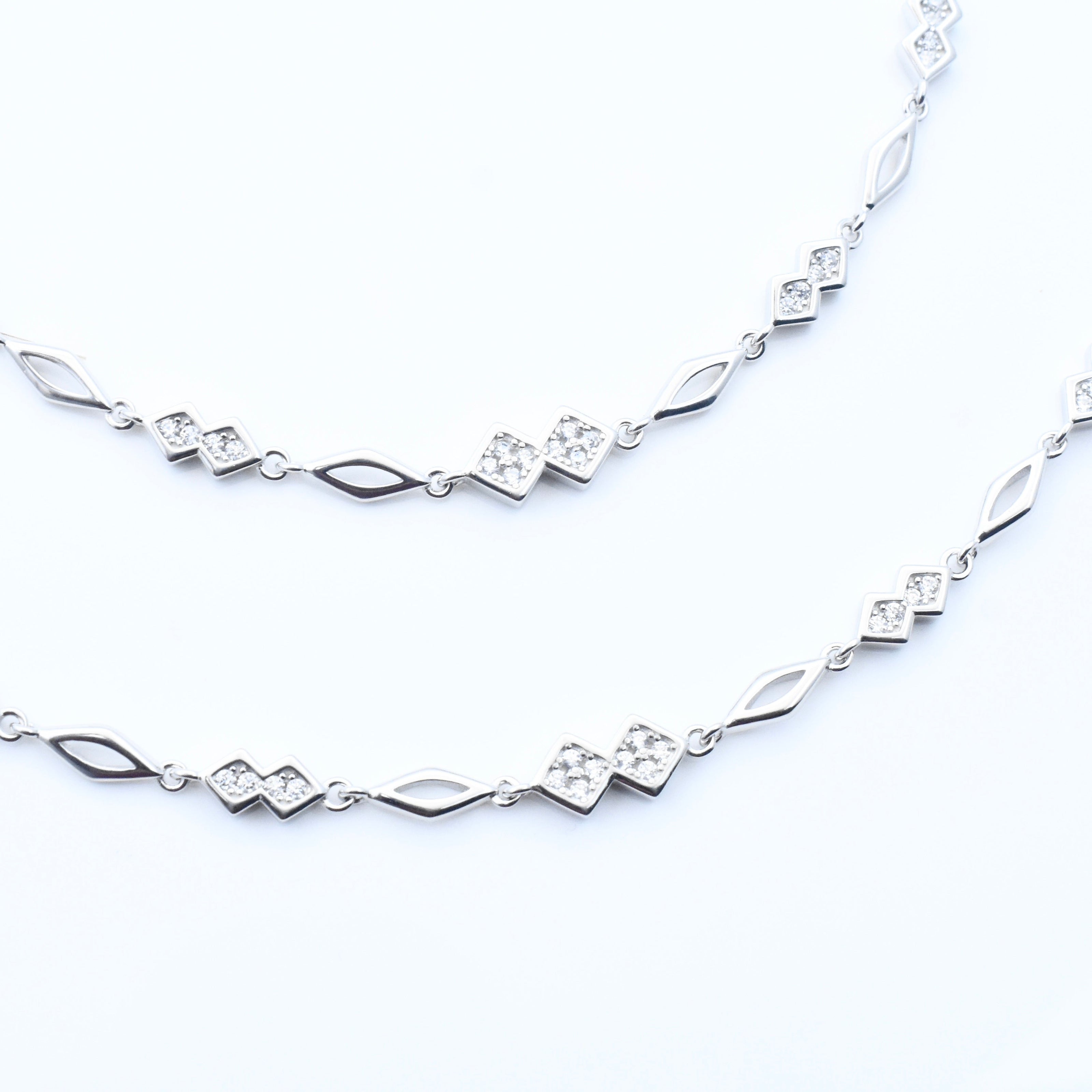 Criss-Cross Diamond Silver Anklet