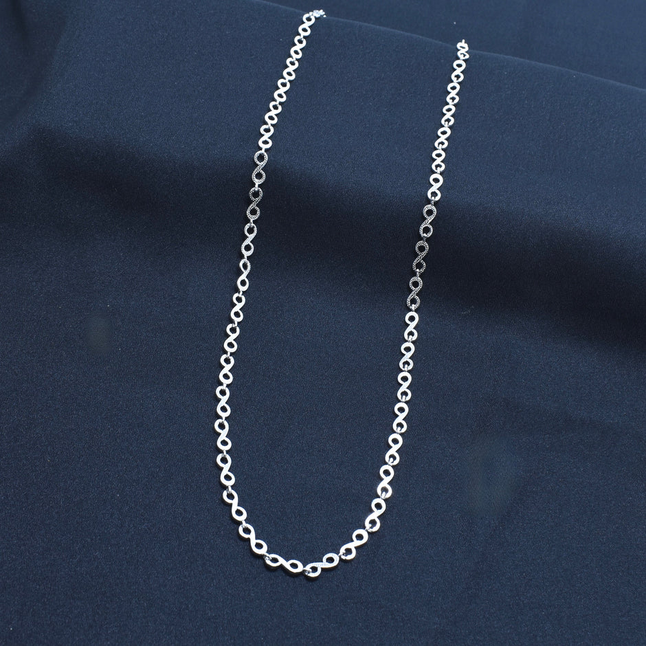 Classic Round Loop Silver Chain