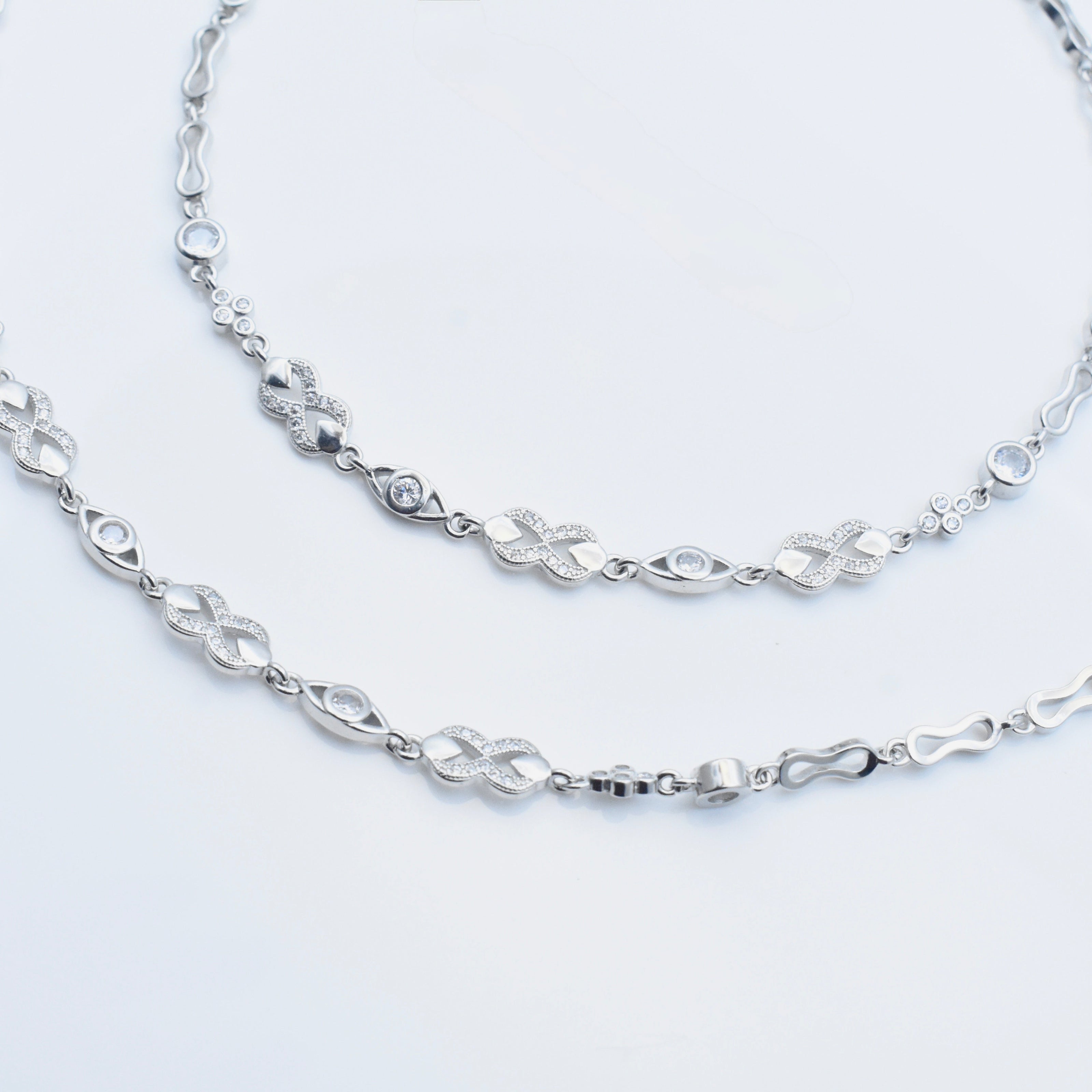 Loop Pattern Silver Anklet