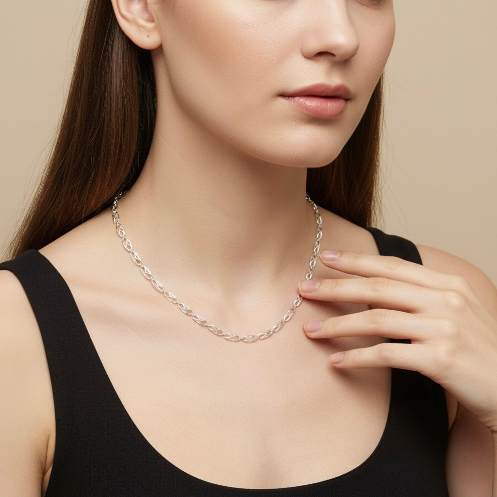 Polished Criss - Cross Silver Chain