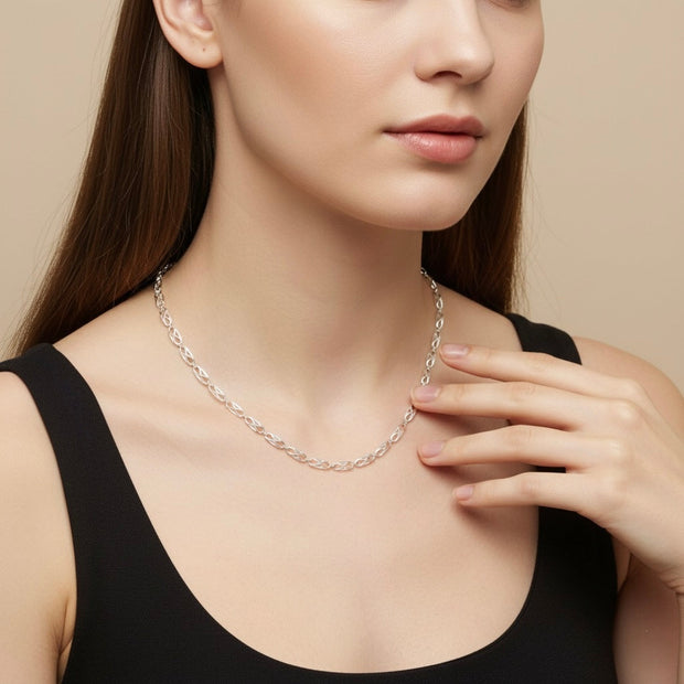Polished Criss - Cross Silver Chain