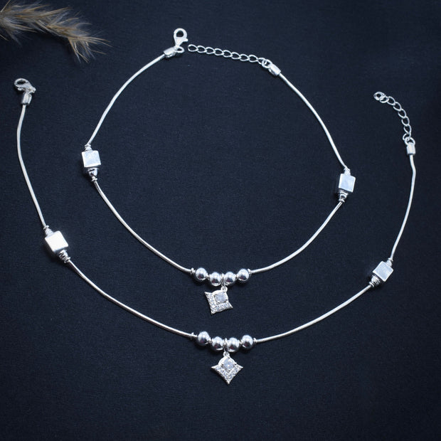 Slender Link Silver Anklet