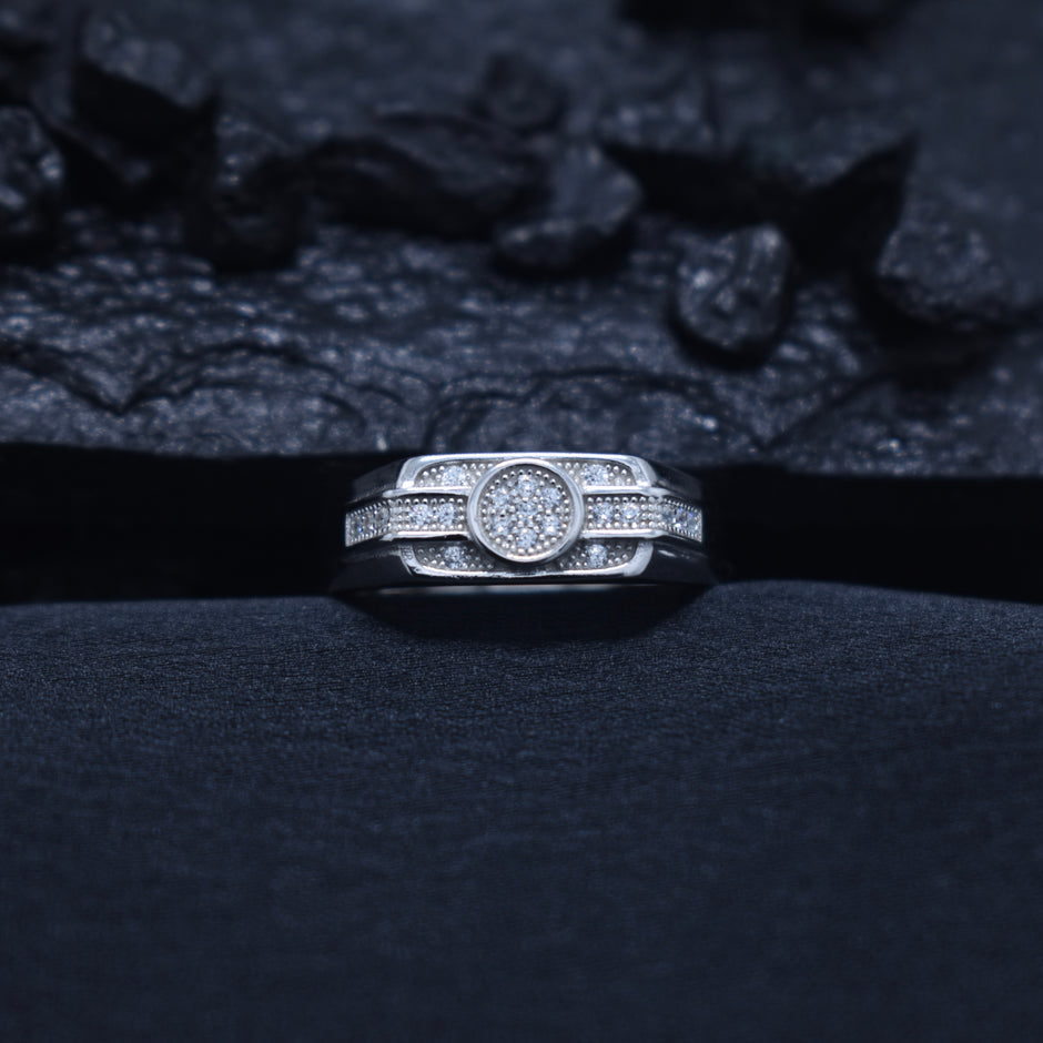 Architectural Circular Cluster Statement Band