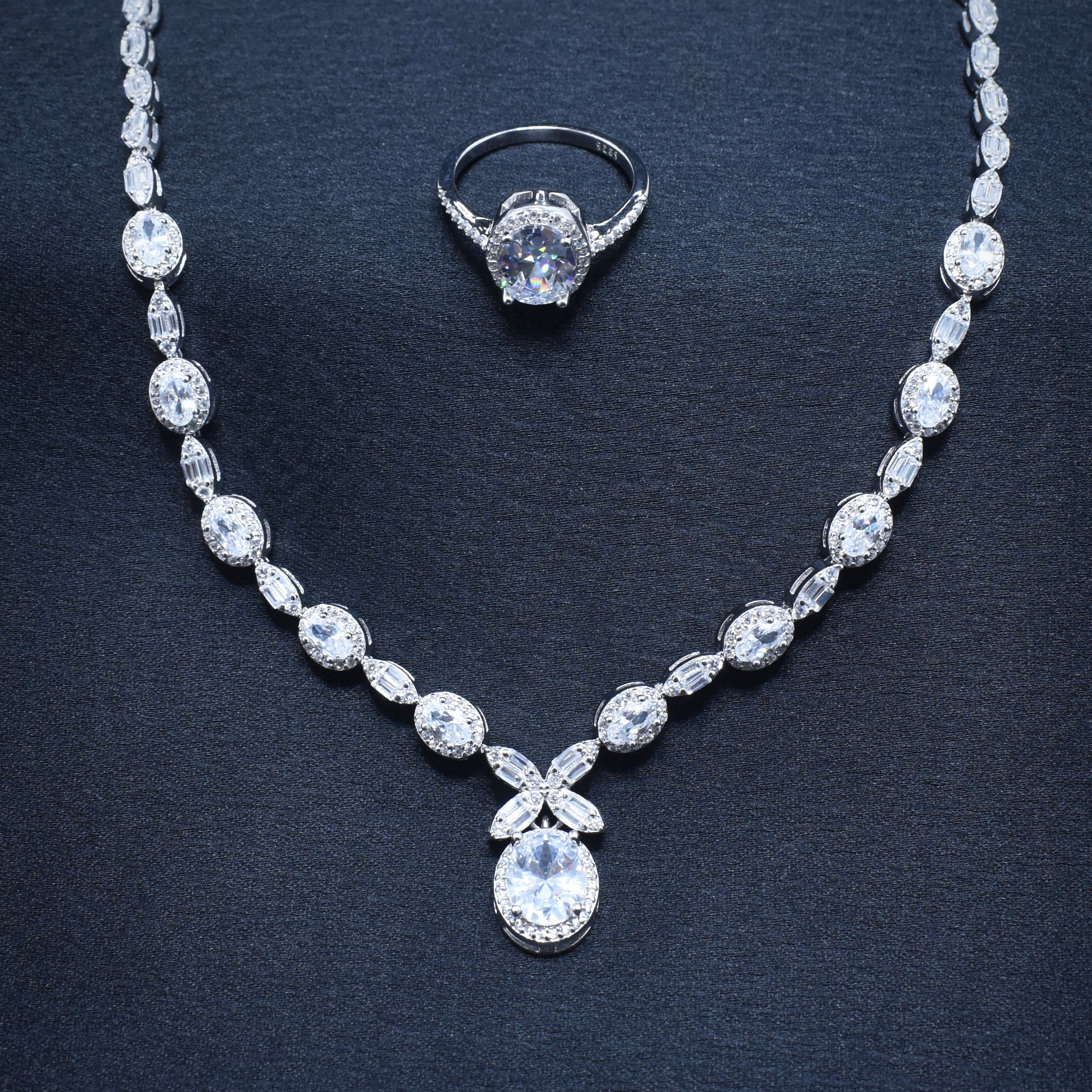 Oval Cluster Necklace Silver Set