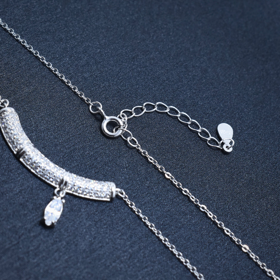 Curved Bar Pendant Necklace
