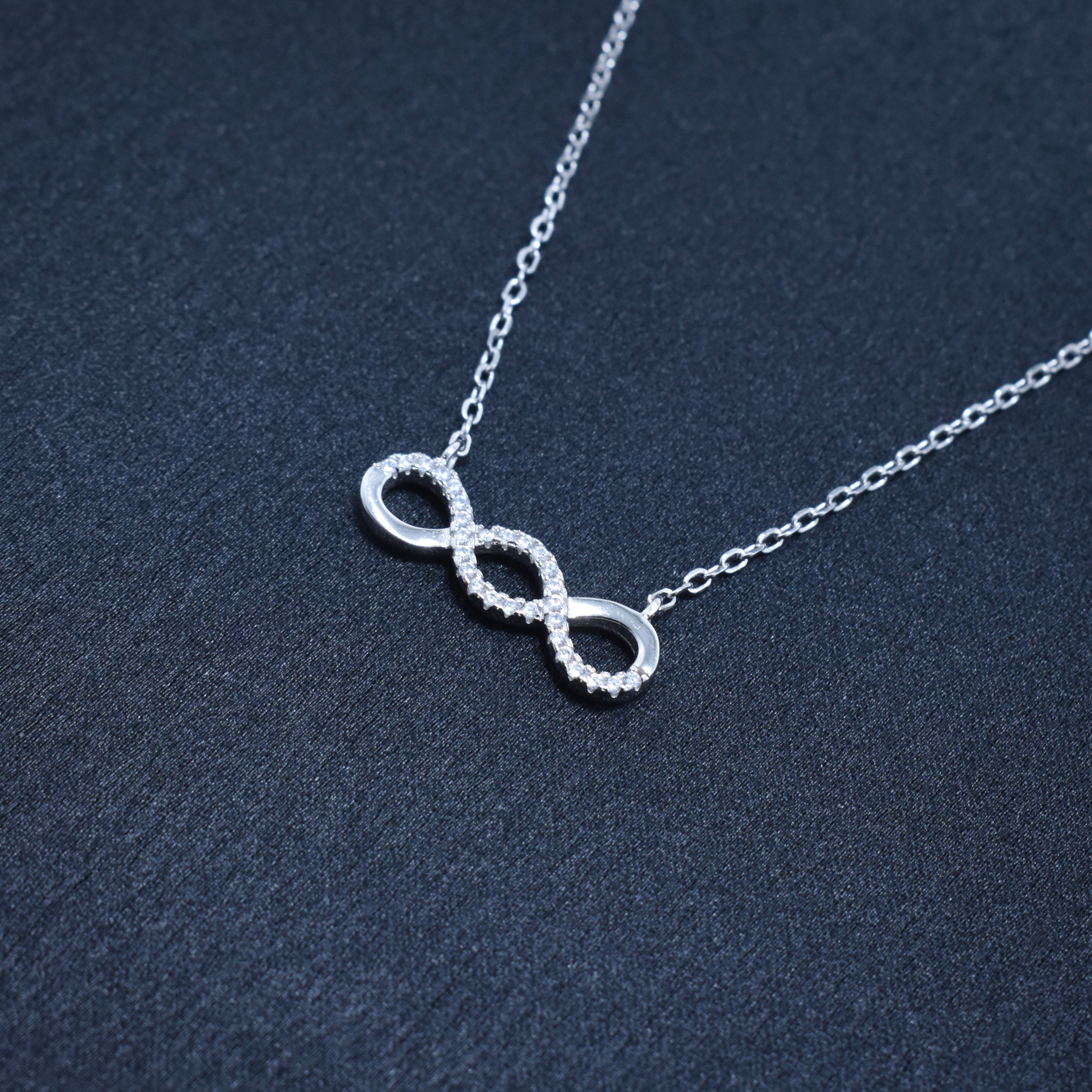 Double Loop Silver Fancy Chain