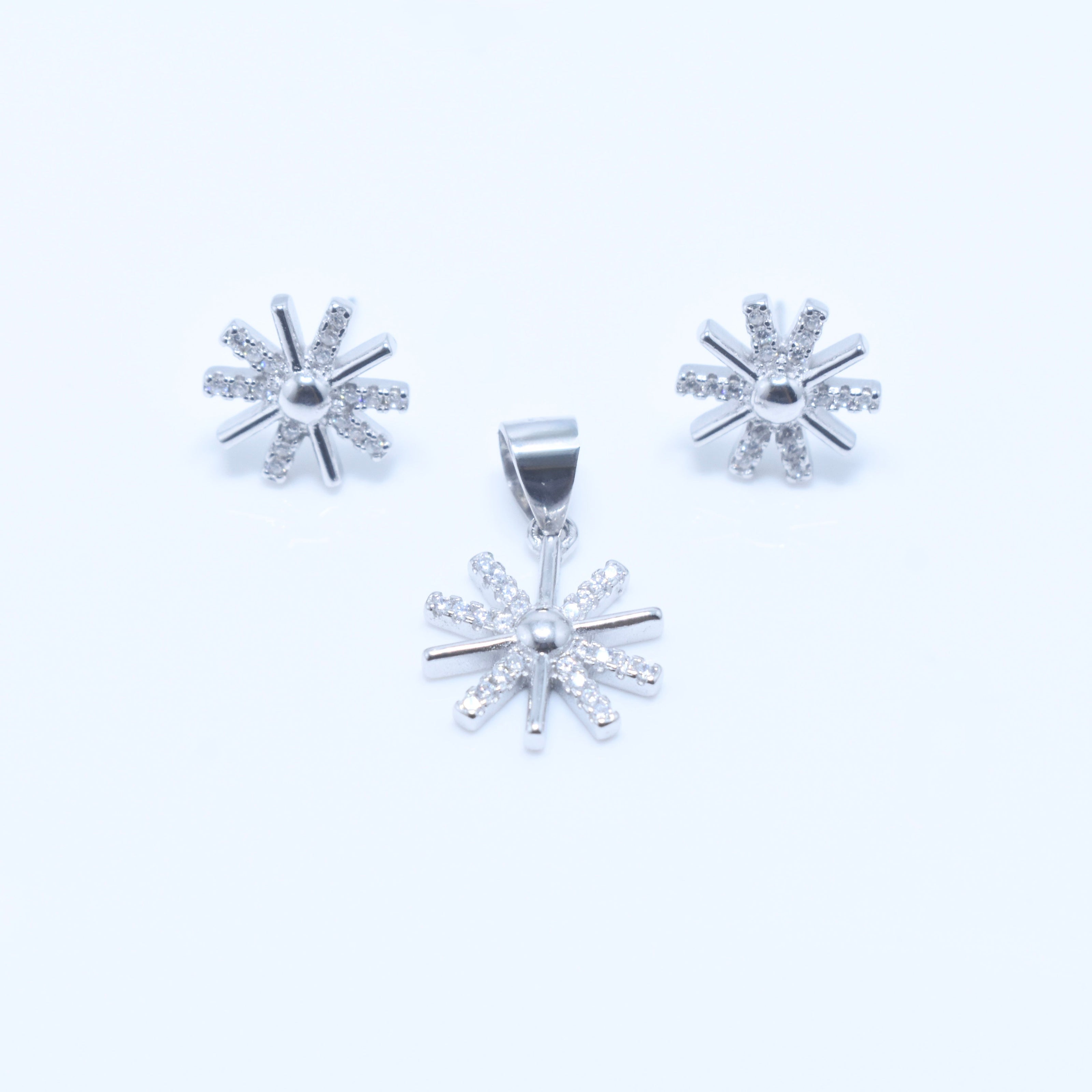 Starburst Flower Silver Pendant Set