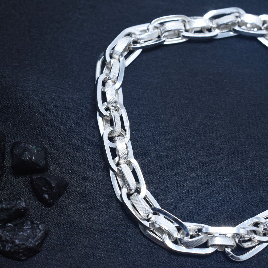 Vanguard Interlocking Link Bracelet