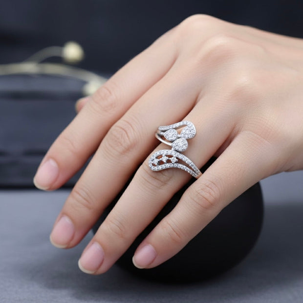 Silver Ribbon Curve Ring