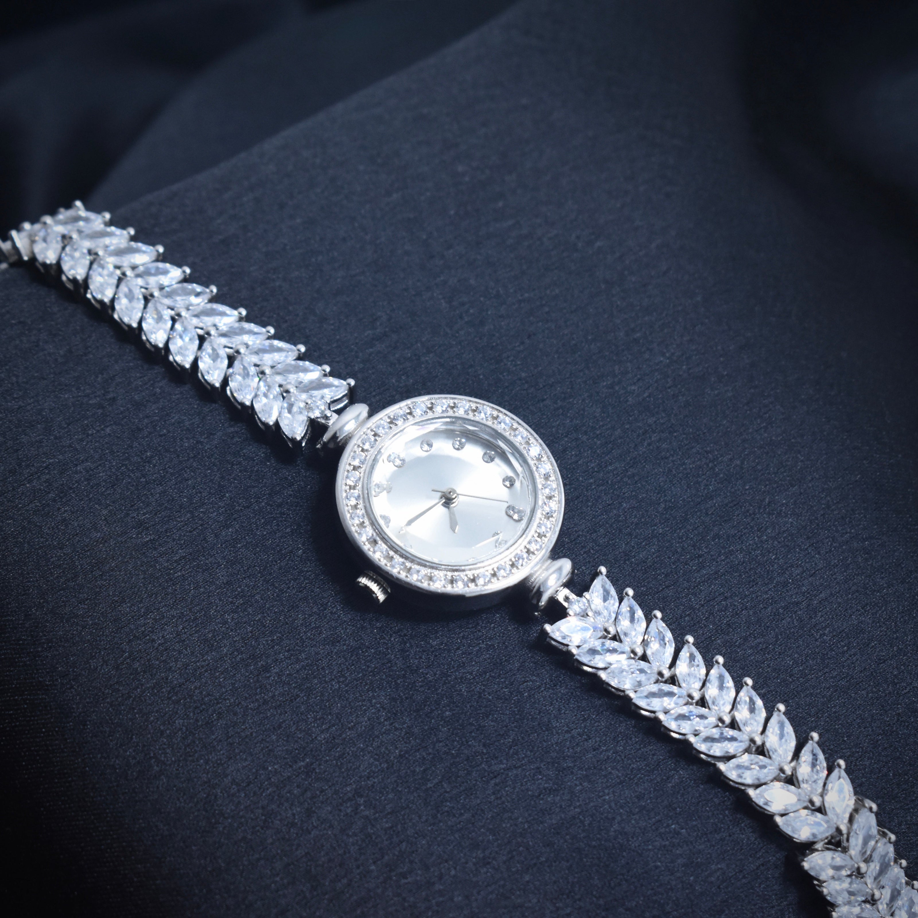 Cluster Leaf Stone Silver Watch