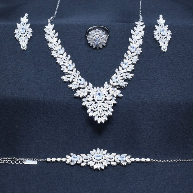 Floral Vine Necklace Set