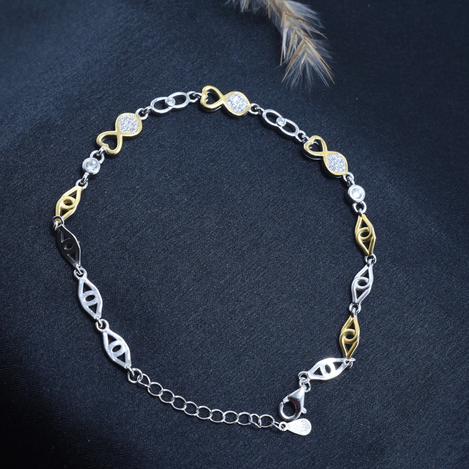Heart Twist Silver Bracelet