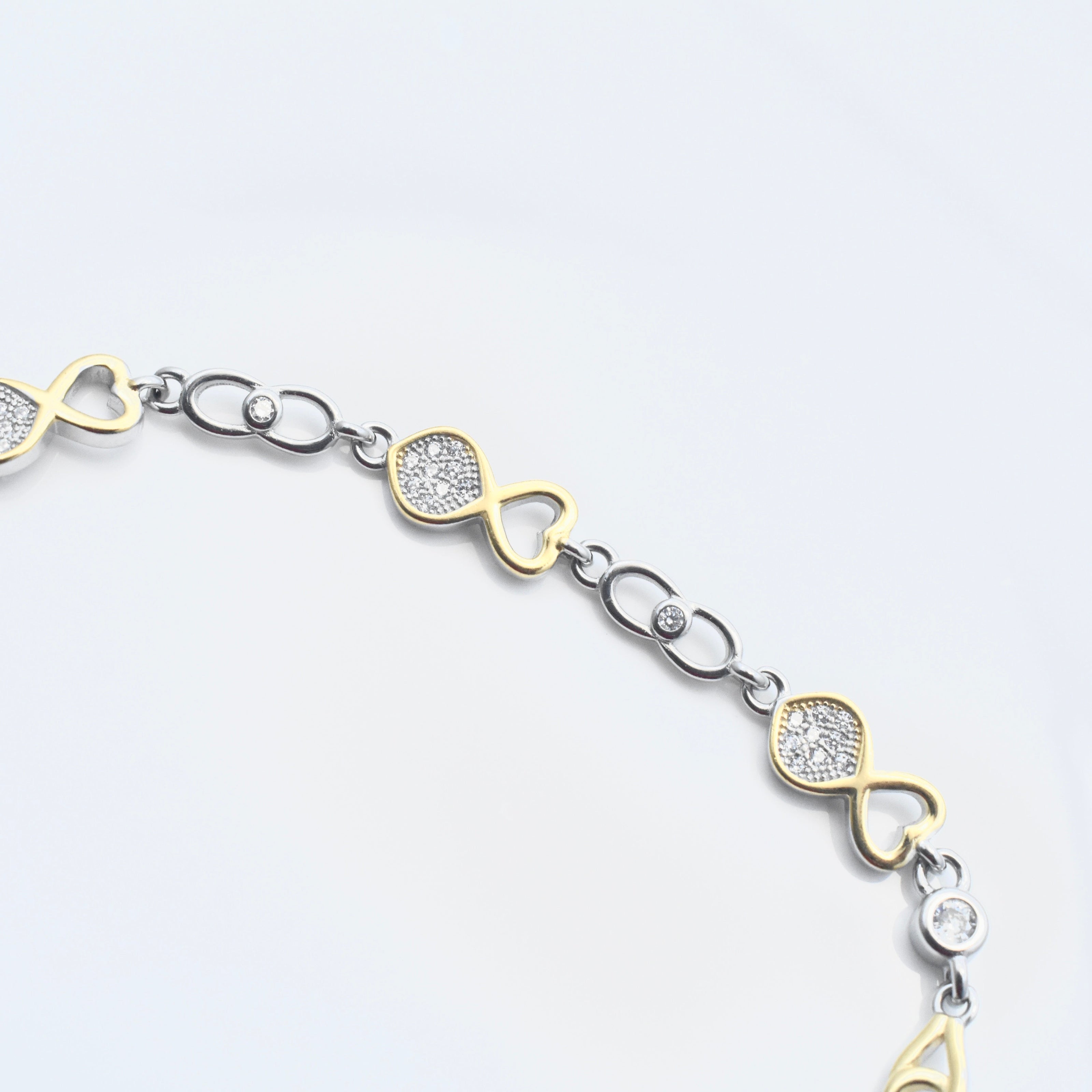 Heart Twist Silver Bracelet