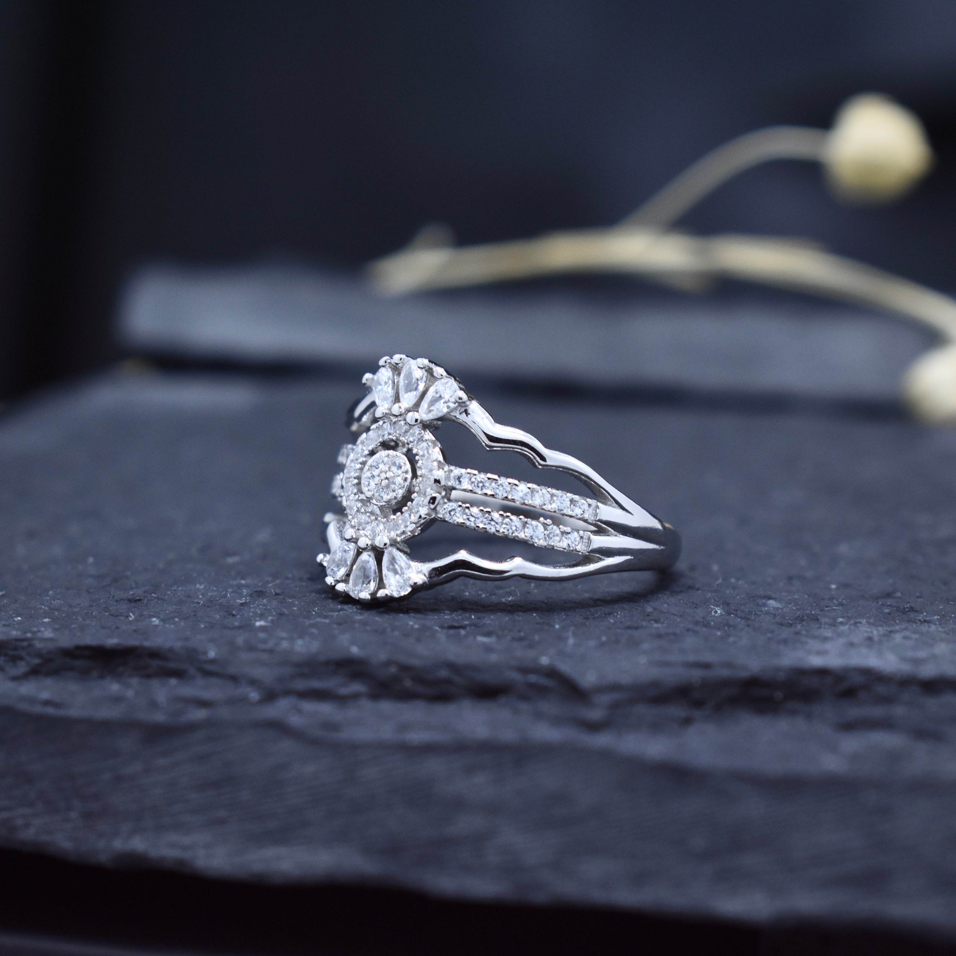 Silver Majestic Halo Ring