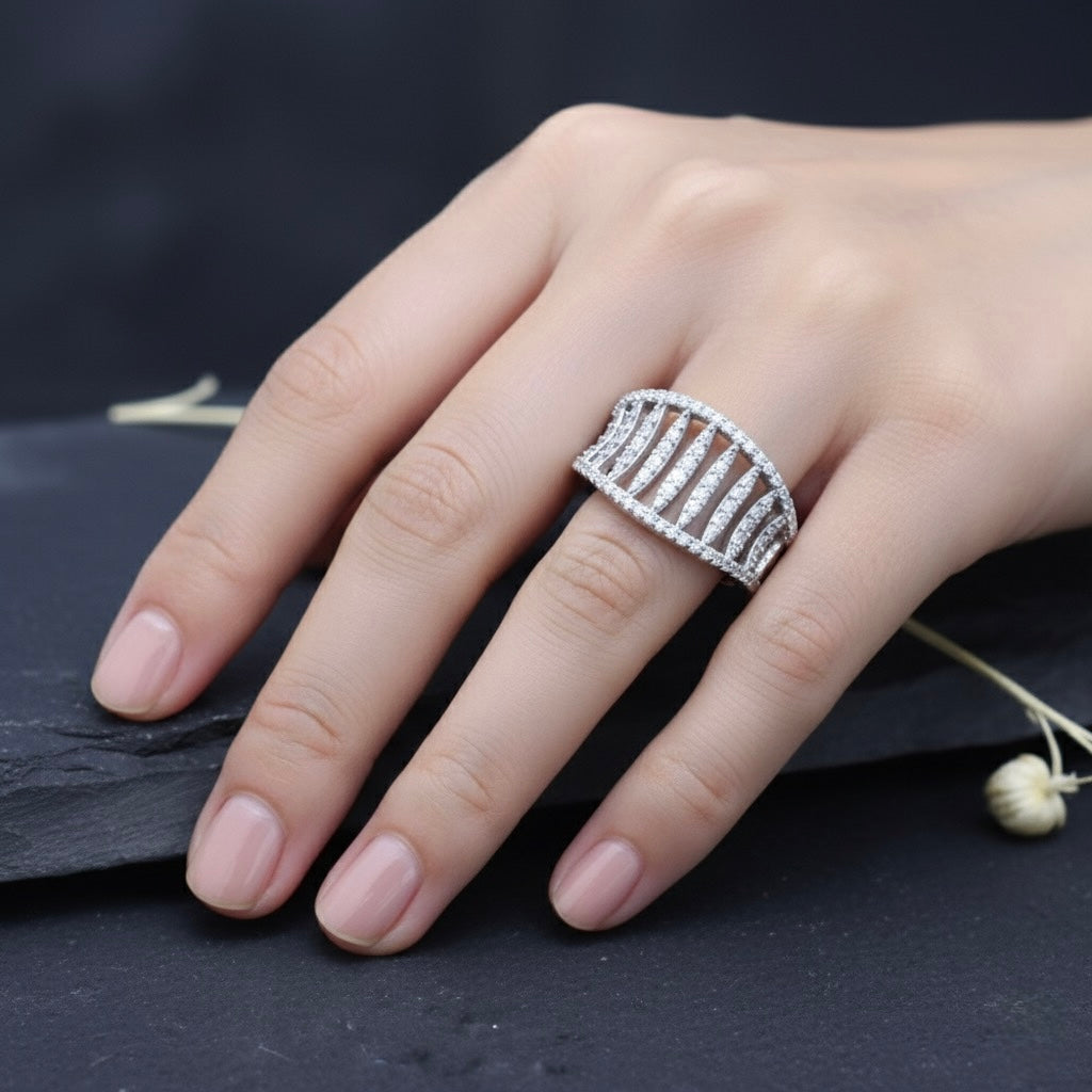 Silver Vertical Shine Ring