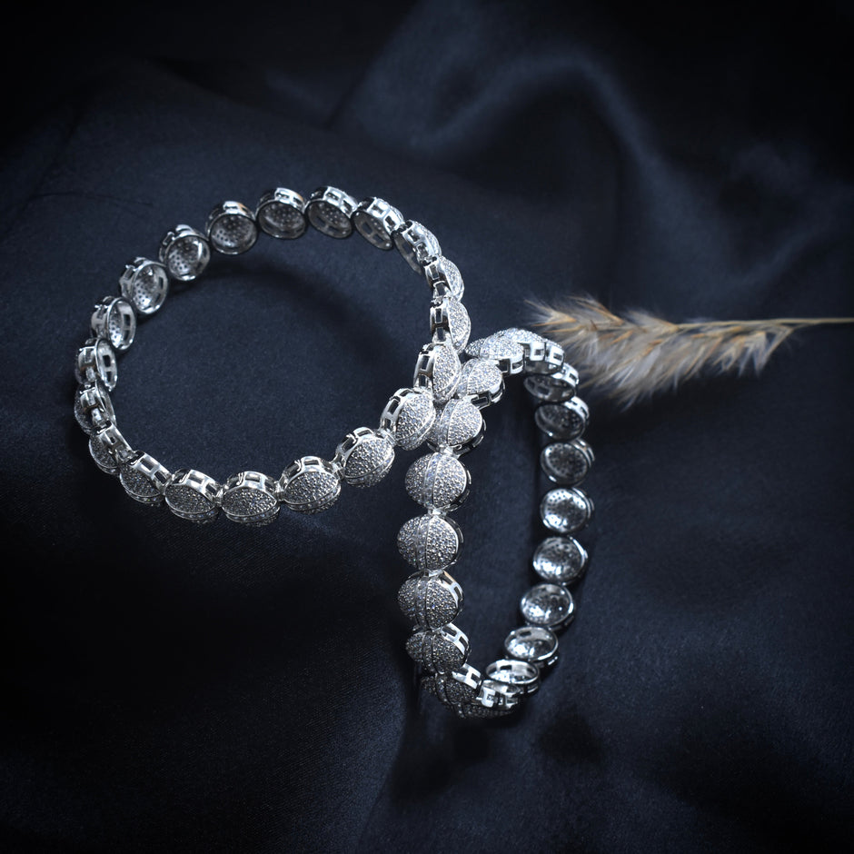 Oval Cluster Silver Bangle Set