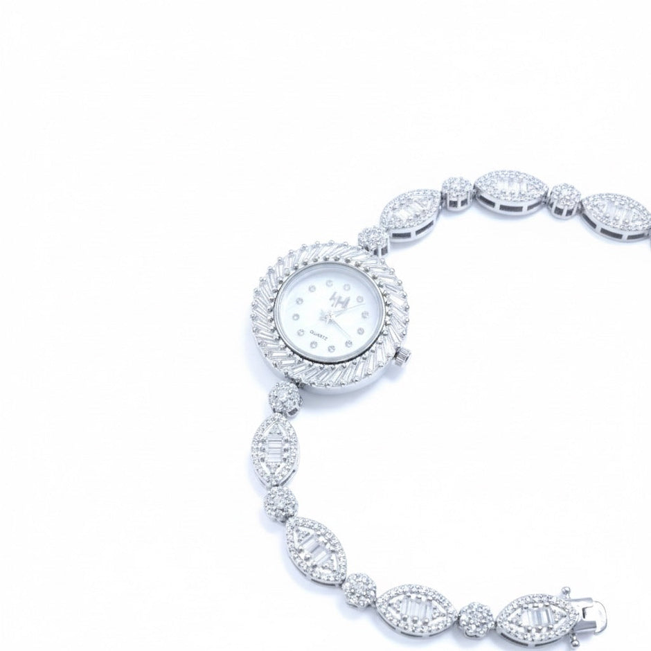 Vintage Oval Charm Silver Watch