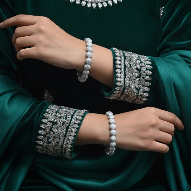 Oval Cluster Silver Bangle Set