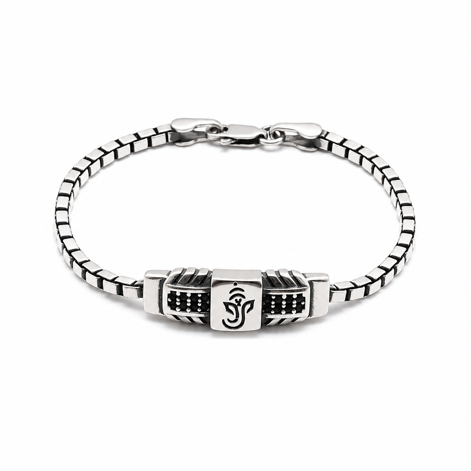Ganesha Black Stone Box Chain Bracelet