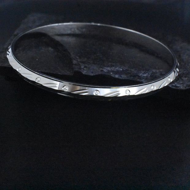 Textured Accent Silver Kada